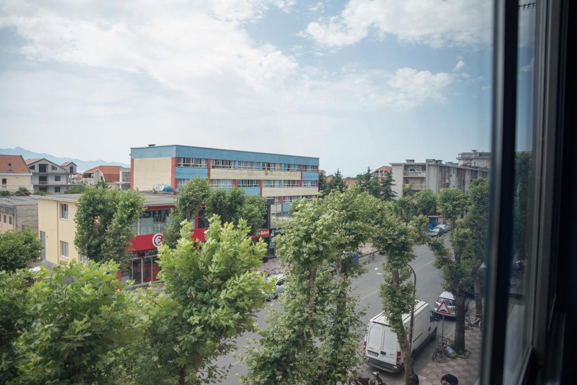 Erbi'S Home Shkoder Bagian luar foto